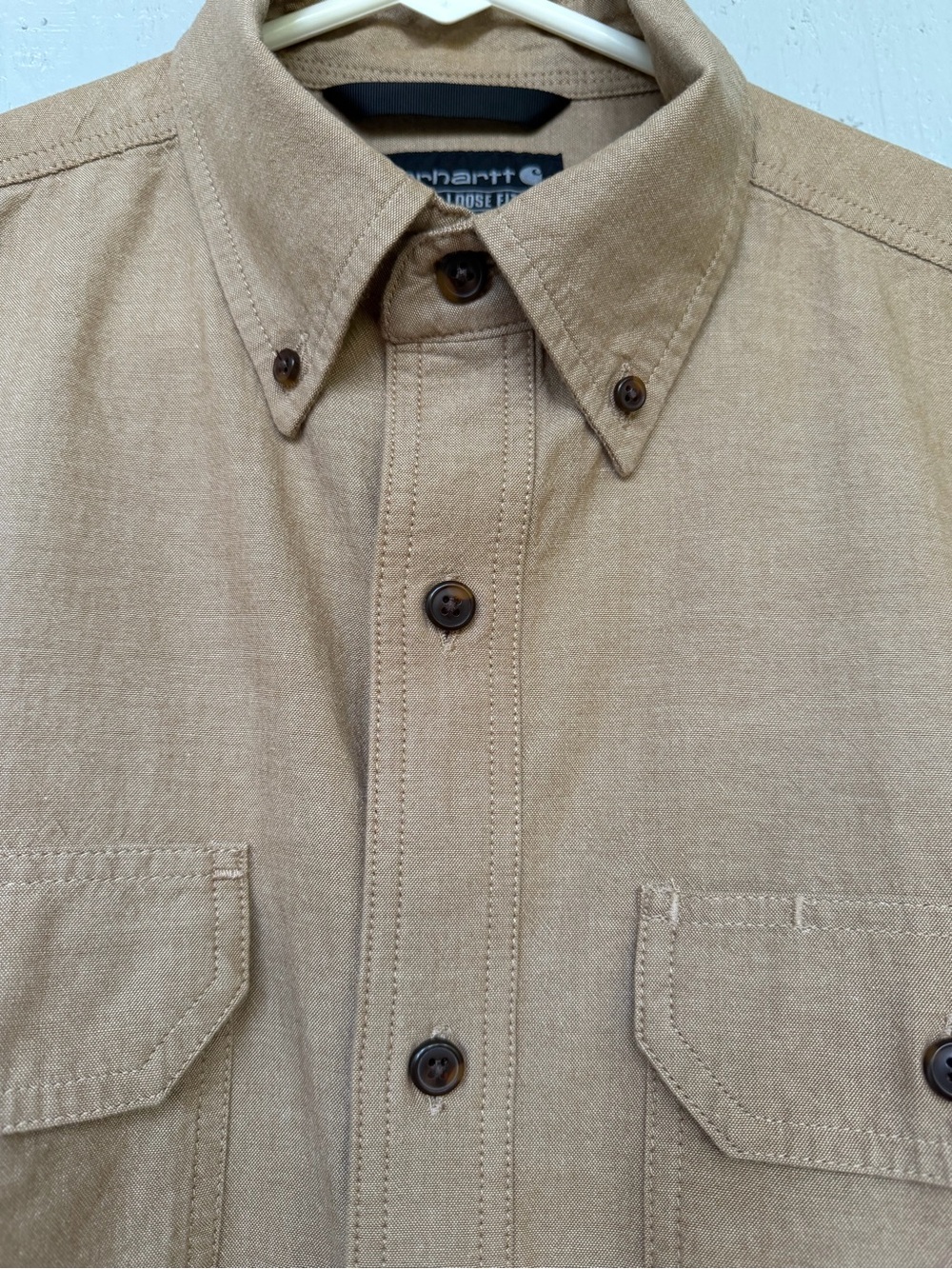 Sz S Carhartt Mens Button-Down Shirt in dark Tan chambray.. like new condition - Picture 6 of 13